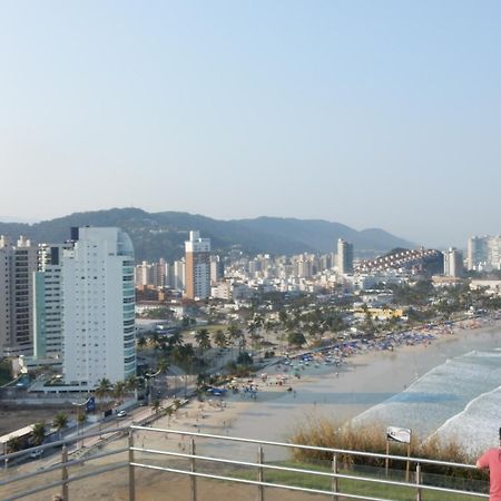 Casa Sete Enseada Ar Cond Suite E Estacionamento Gratis E Uma Otima Localizacao Na Enseada 과루자 외부 사진