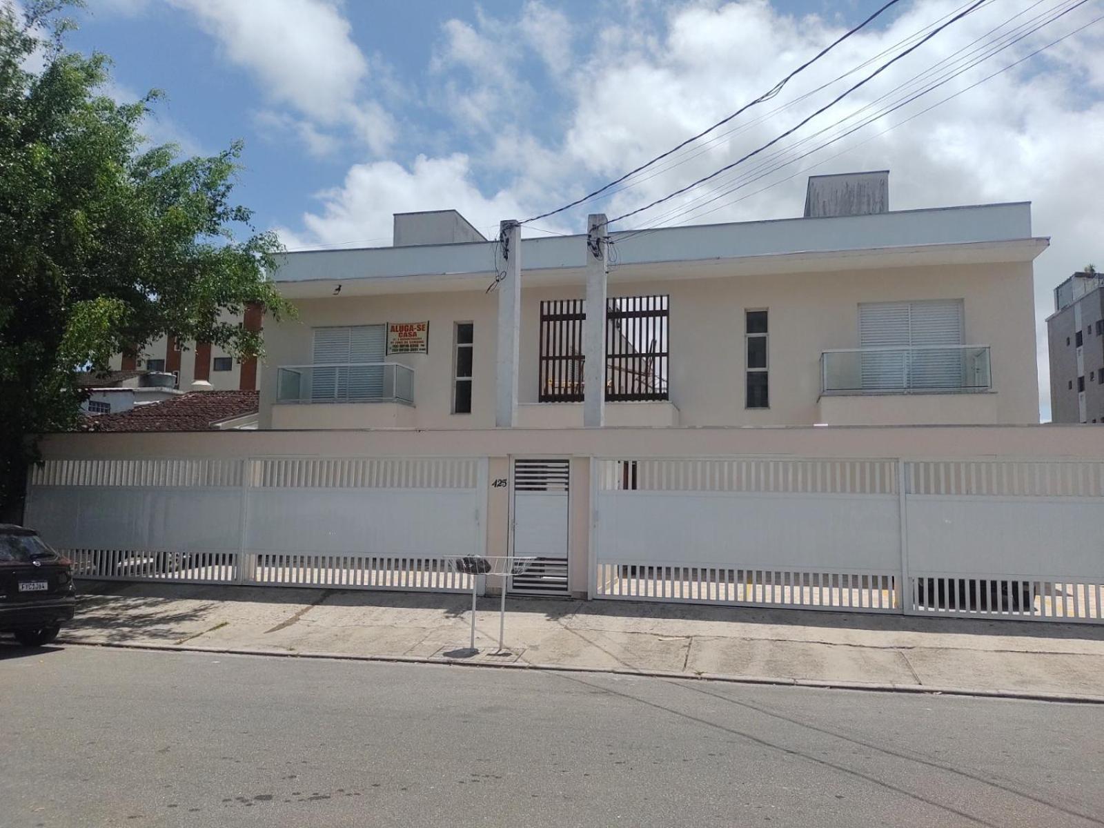 Casa Sete Enseada Ar Cond Suite E Estacionamento Gratis E Uma Otima Localizacao Na Enseada 과루자 외부 사진